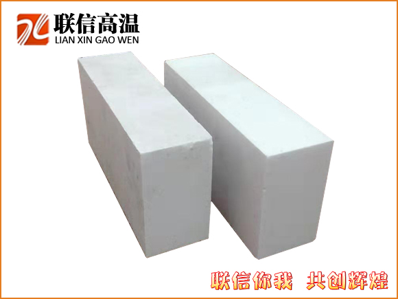 剛玉莫來(lái)石磚